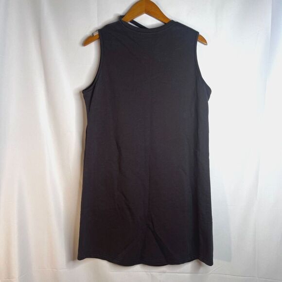 By Egreis Gray Sleeveless Sandrea Cut Out Shoulder Shift Dress Size Large - Picture 2 of 7